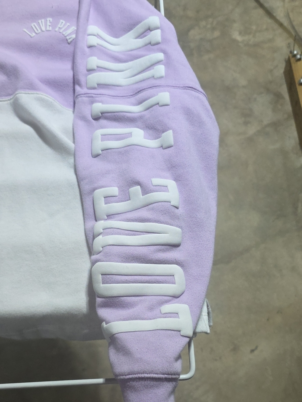 Womens Victoria Secret Pink XL Sweatshirt - Picture 4 of 11